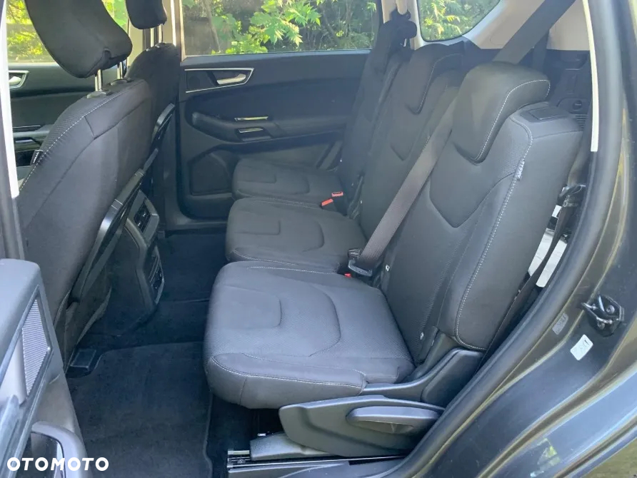Ford S-Max - 18