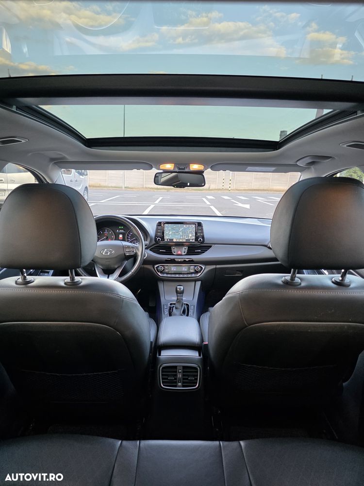 Hyundai i30 - 10