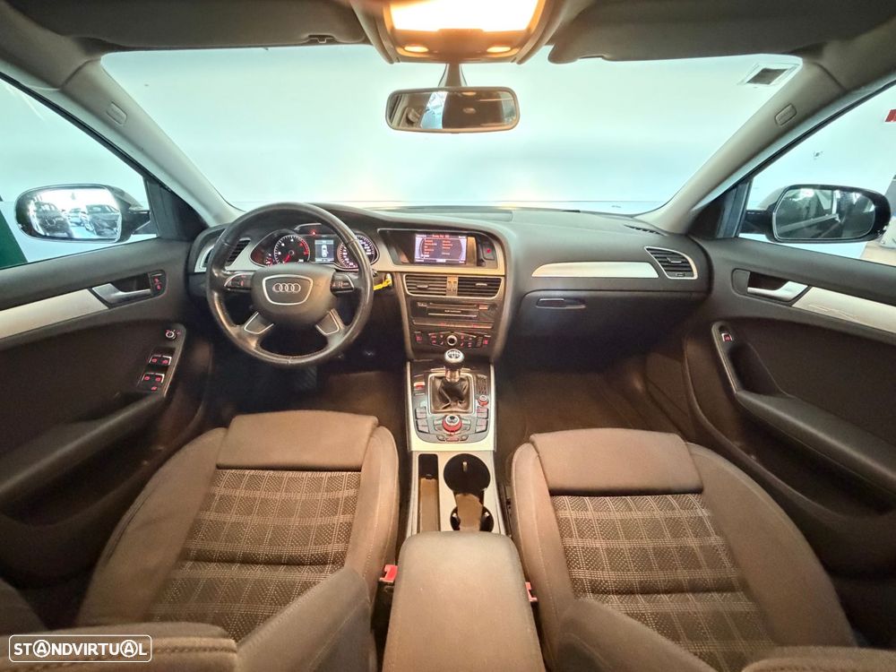 Audi A4 Avant 2.0 TDI Advance - 16
