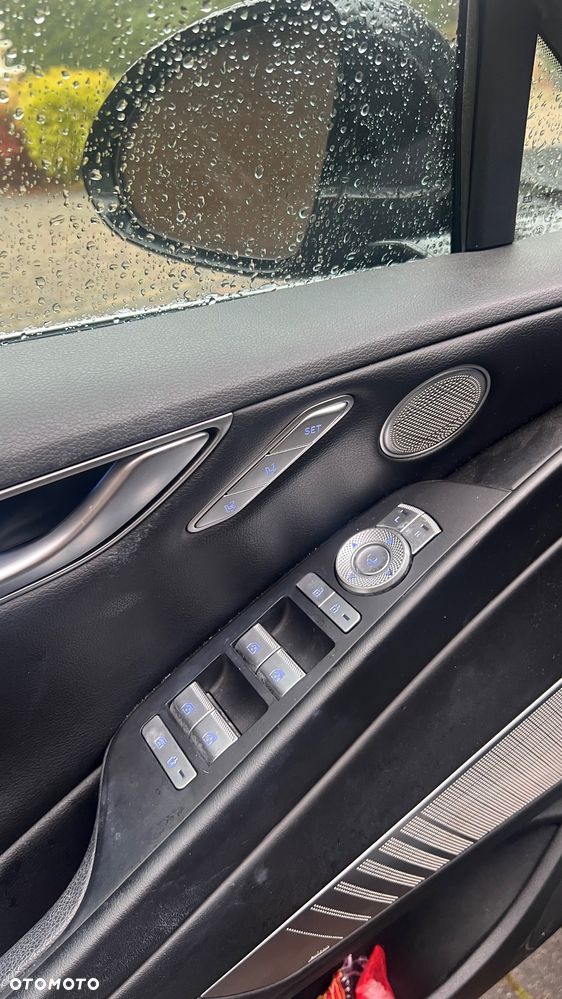 Genesis G80 - 18