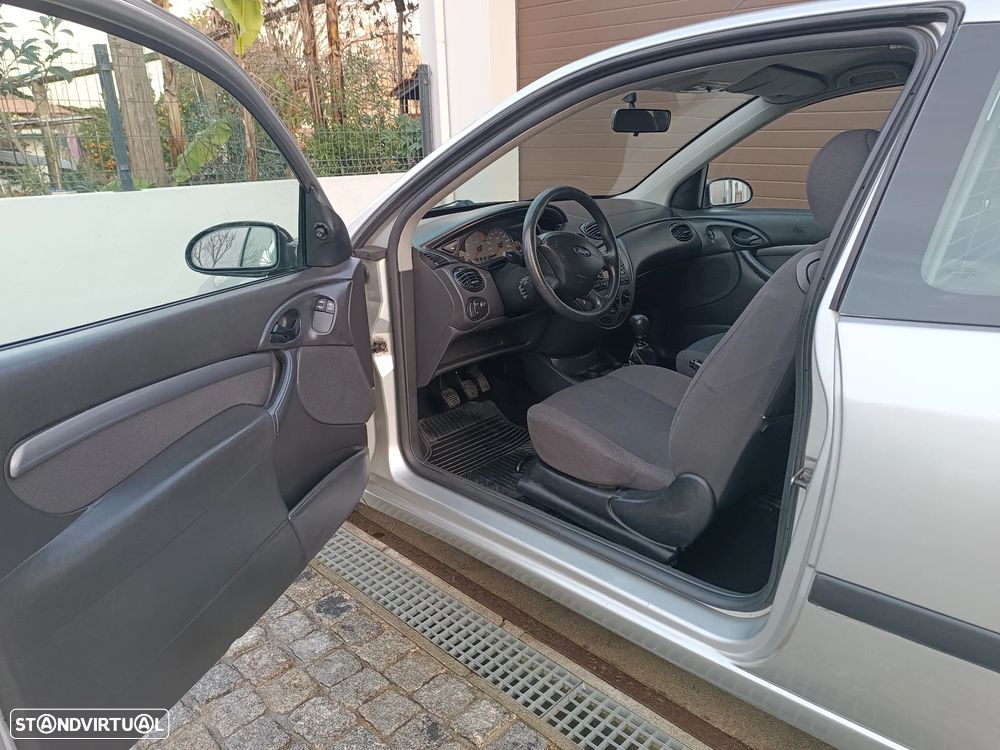 Ford Focus 1.8 TDCi Trend - 10