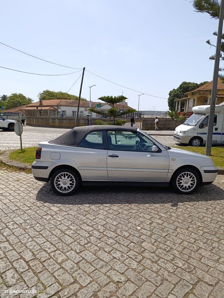 VW Golf Cabriolet 1.6 Highline - 1