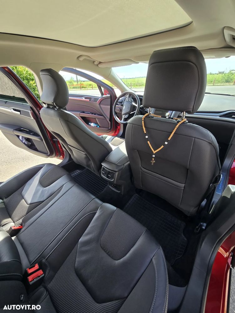 Ford Mondeo 2.0 TDCI PowerShift Titanium - 16