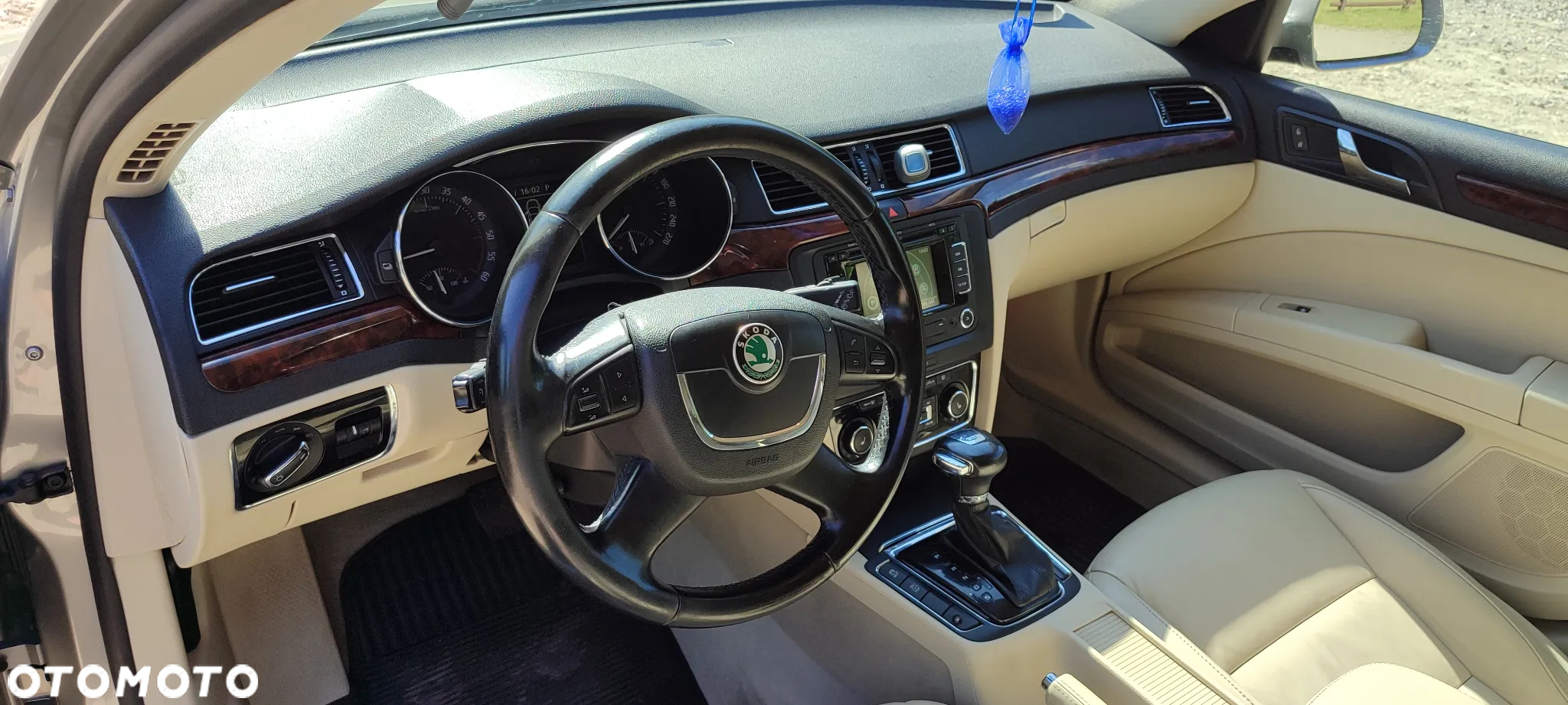 Skoda Superb 2.0 TDI Platinum DSG - 7