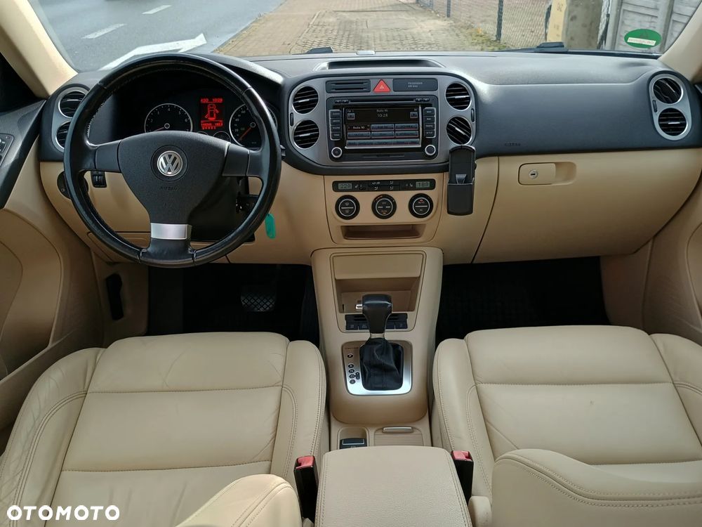 Volkswagen Tiguan - 3