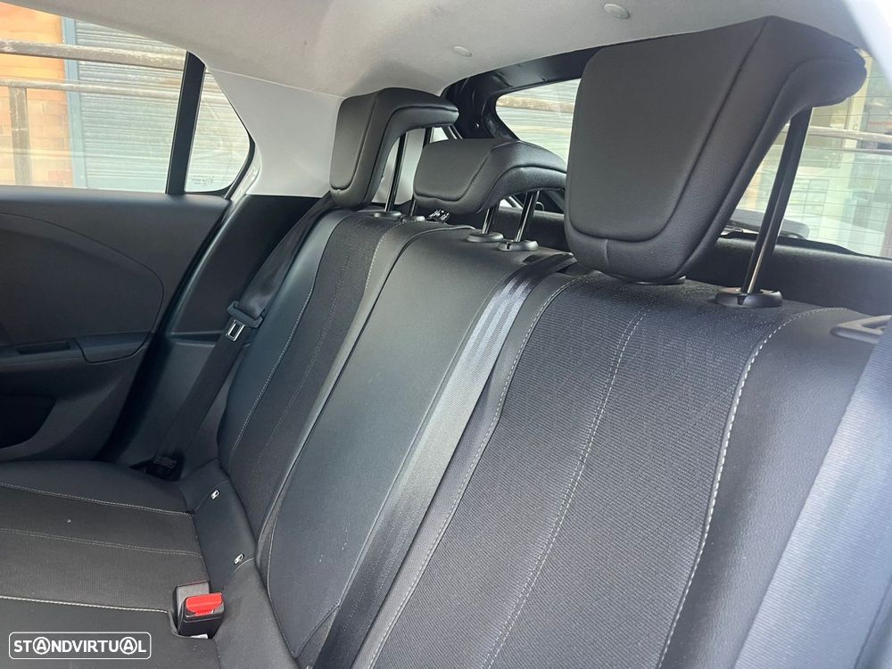 Opel Corsa 1.5 D Elegance - 60