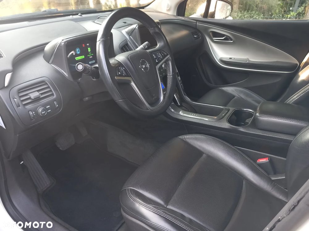 Opel Ampera - 6