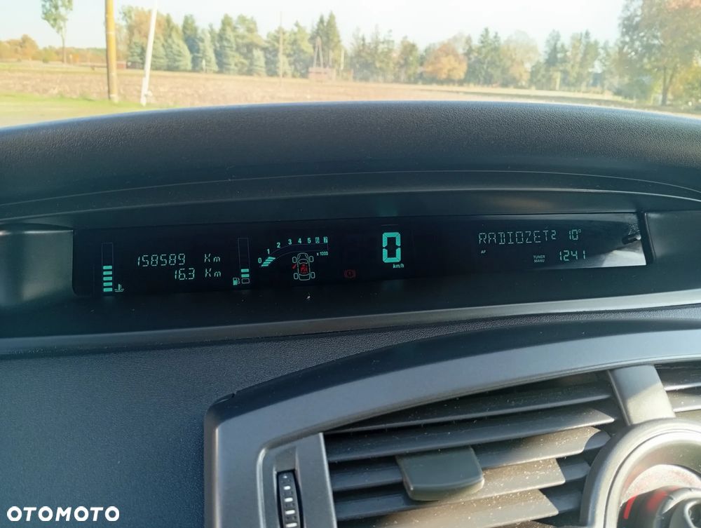 Renault Scenic 1.6 16V Alize - 14