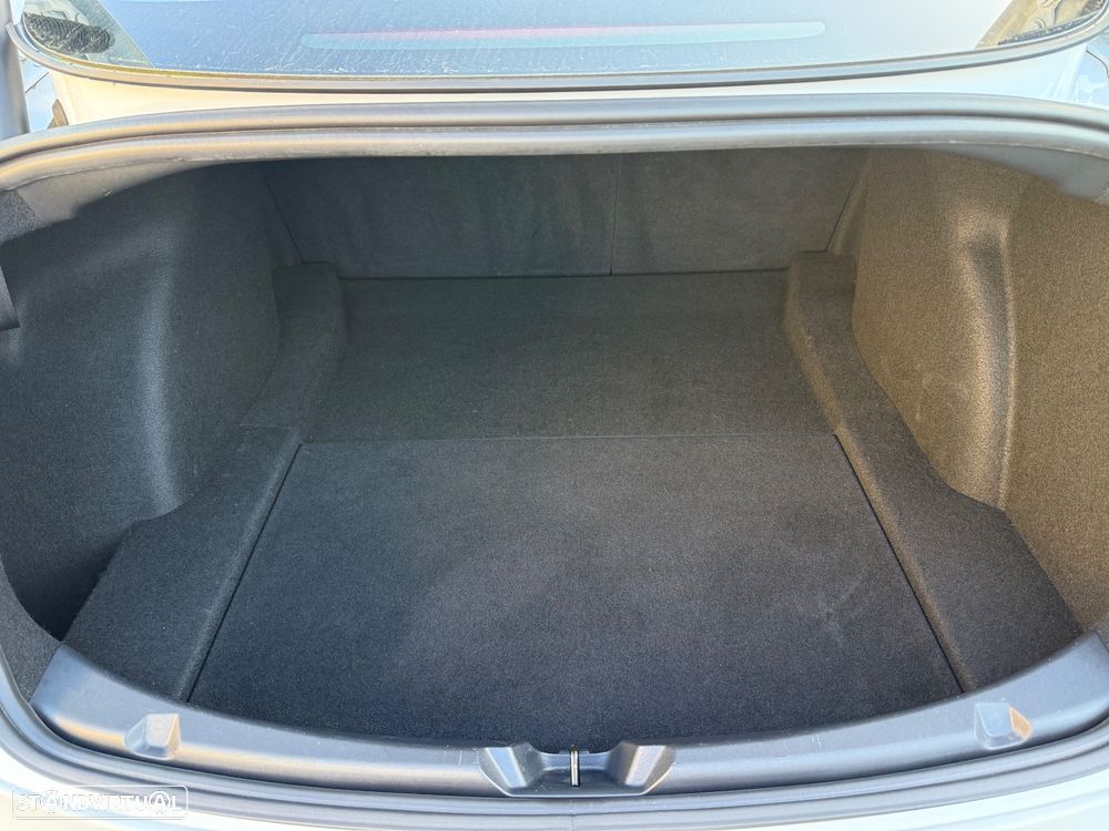 Tesla Model 3 Standard Range Plus RWD - 18