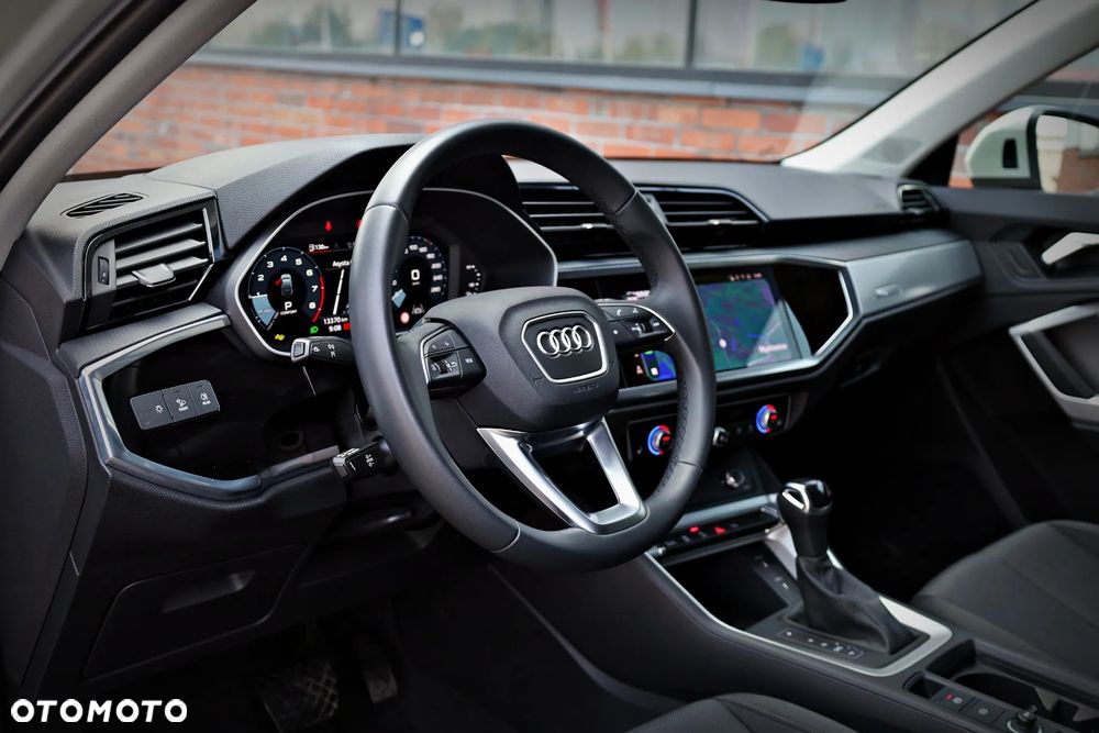 Audi Q3 Sportback - 21