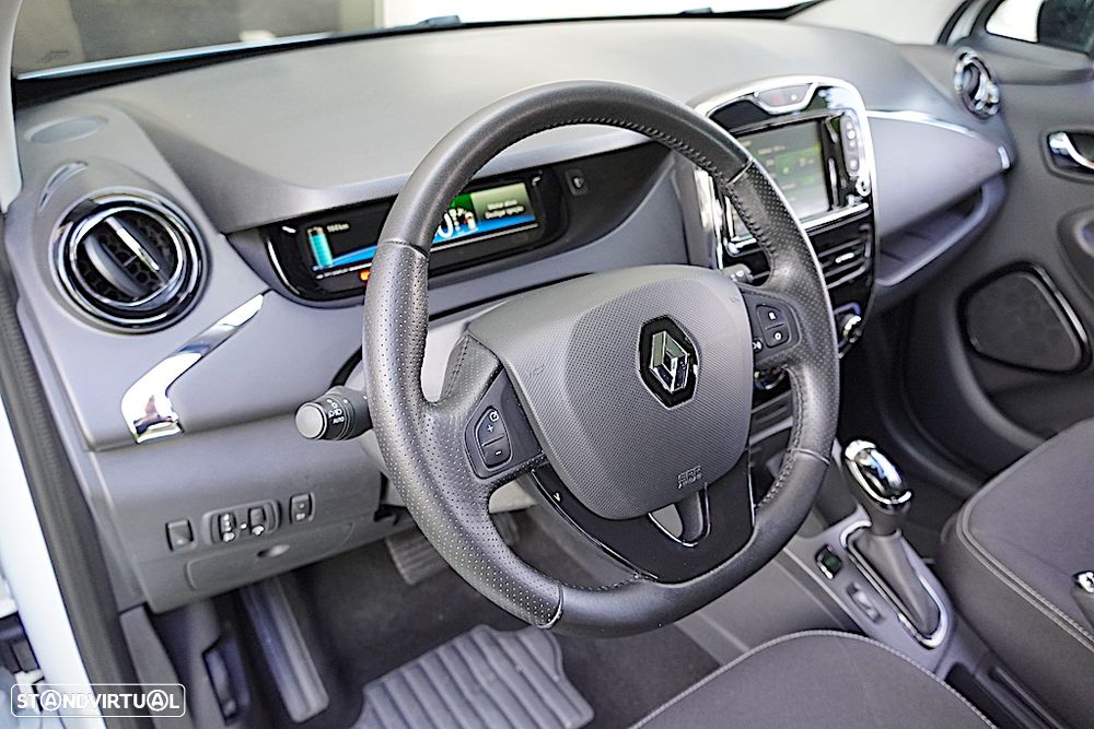 Renault Zoe (c/ Bateria) Limited 40 - 17