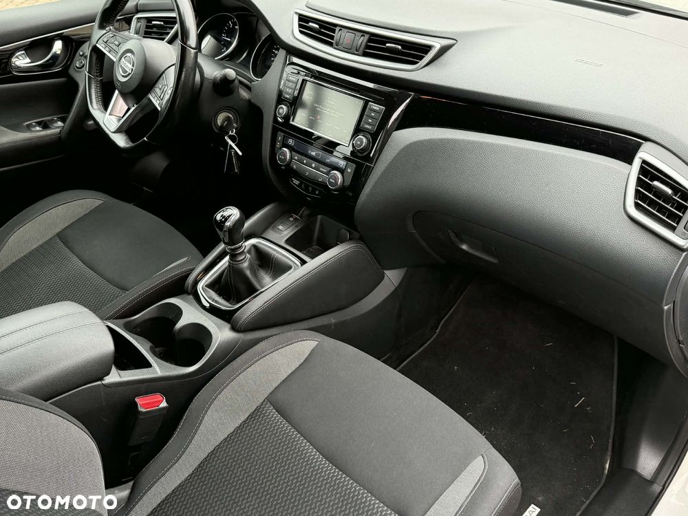 Nissan Qashqai 1.5 dCi N-WAY - 10