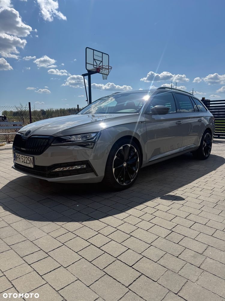 Skoda Superb 2.0 TSI 4x4 Sportline DSG - 1