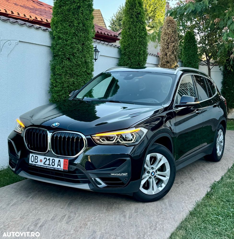 BMW X1 xDrive25e Sport Line - 2