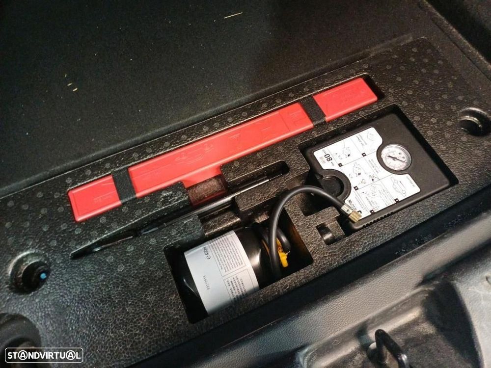 MG MG4 51 kWh Standard - 8