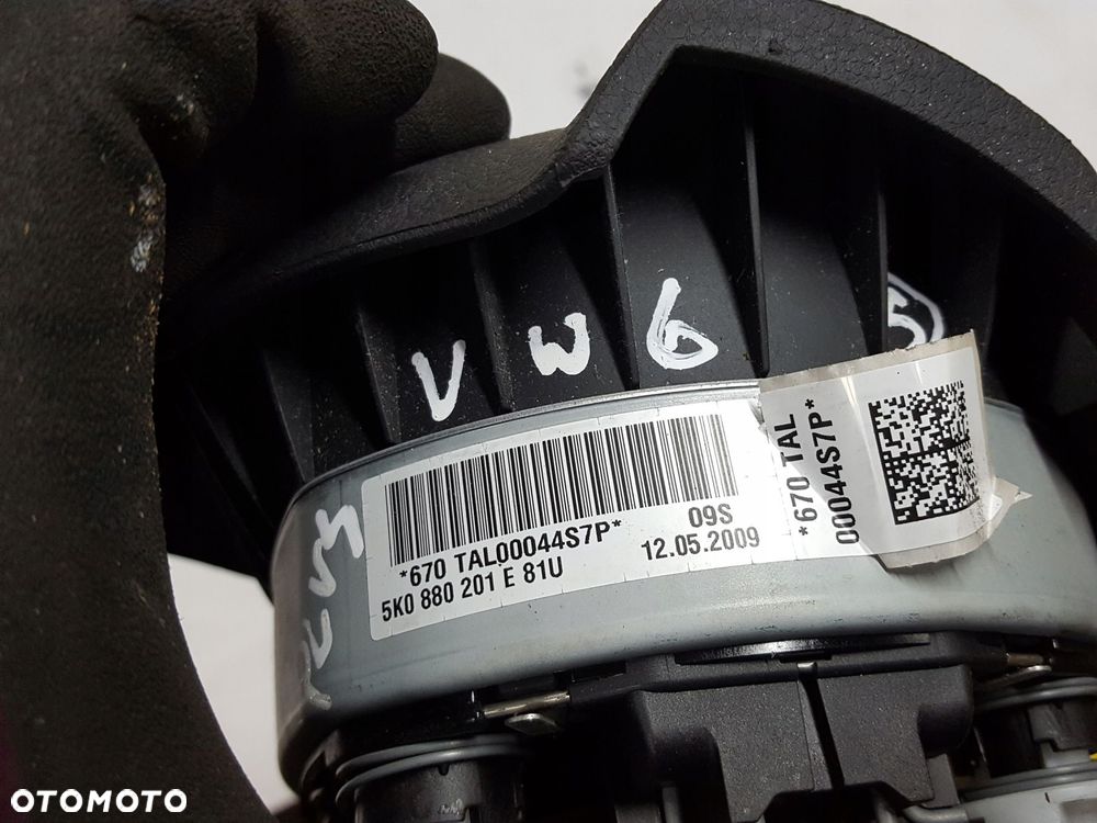 VW GOLF VI 6 PLUS 09-13r PODUSZKA AIRBAG KIEROWCY 5K0880201E - 5