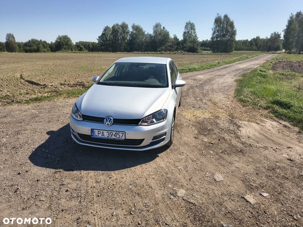 Volkswagen Golf 1.2 TSI BMT Comfortline - 2
