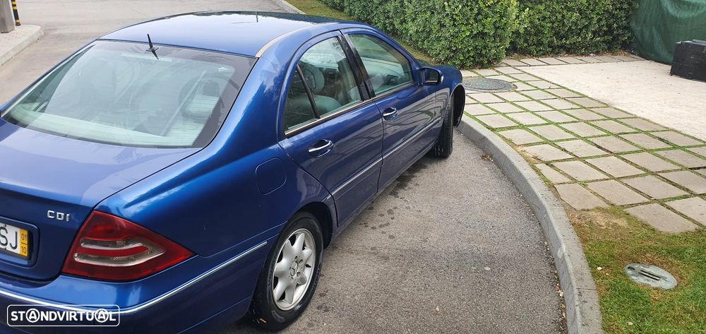 Mercedes-Benz C 200 - 2