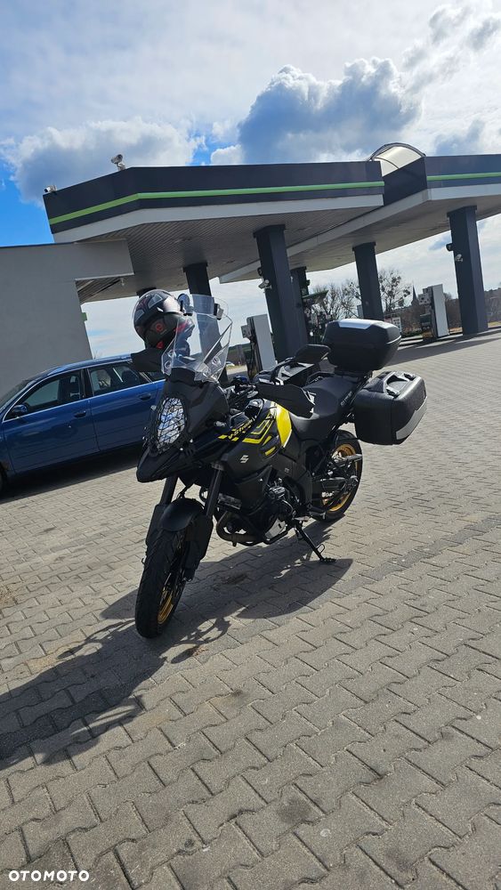 Suzuki V-STROM - 7