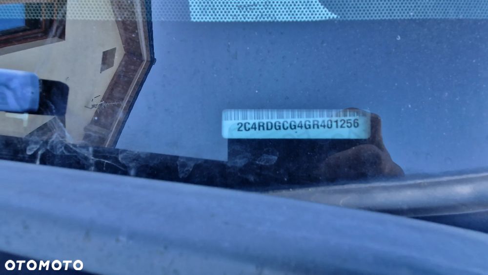 Dodge Grand Caravan - 17