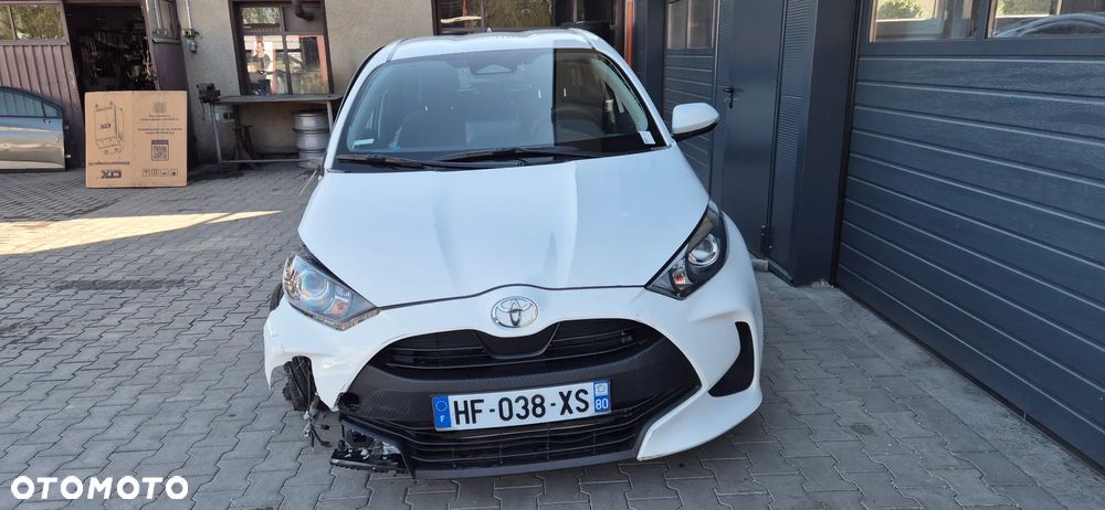Toyota Yaris - 11