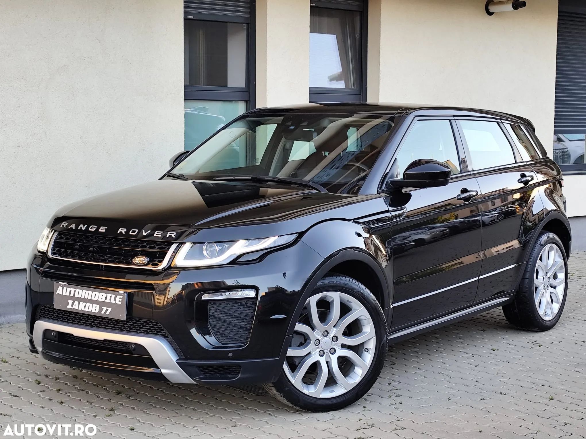 Land Rover Range Rover Evoque - 1