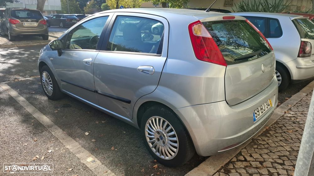 Fiat Grande Punto - 7