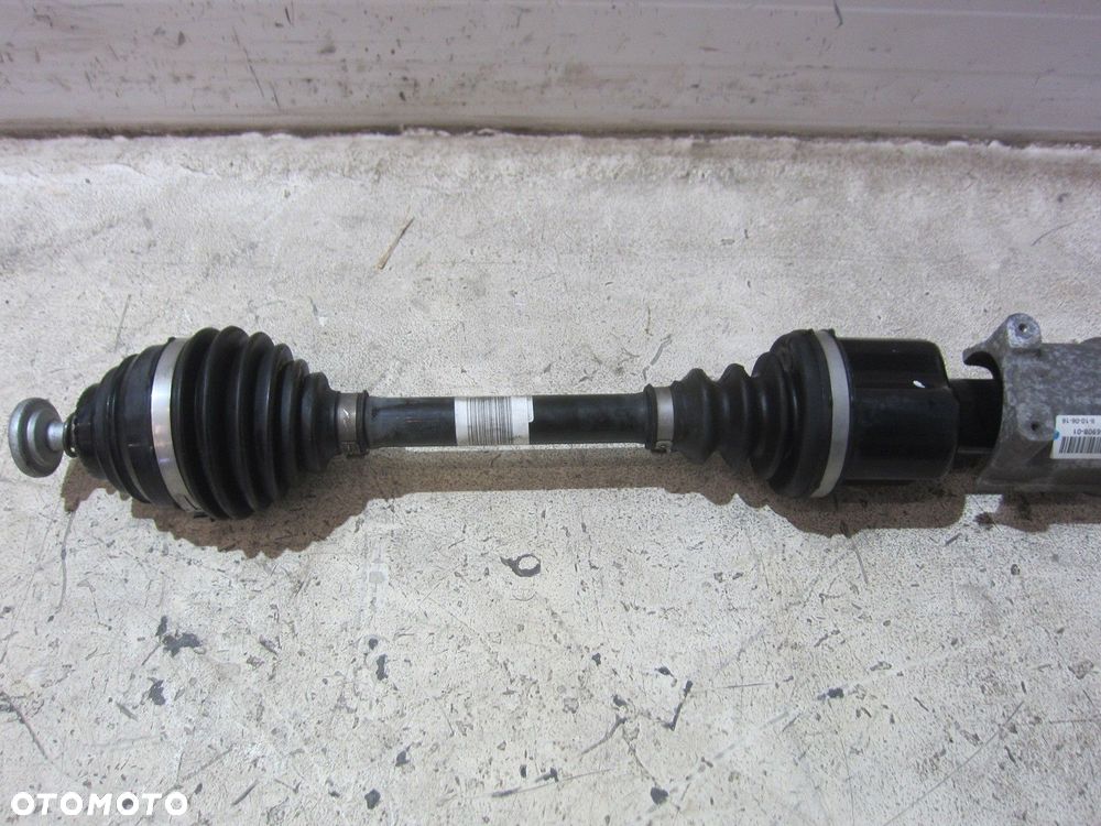 BMW X1 F48 B46 F39 F45 F46 PÓŁOŚ PRZÓD PRAWA PRZEDNIA 8611938 31605A2E052 - 2