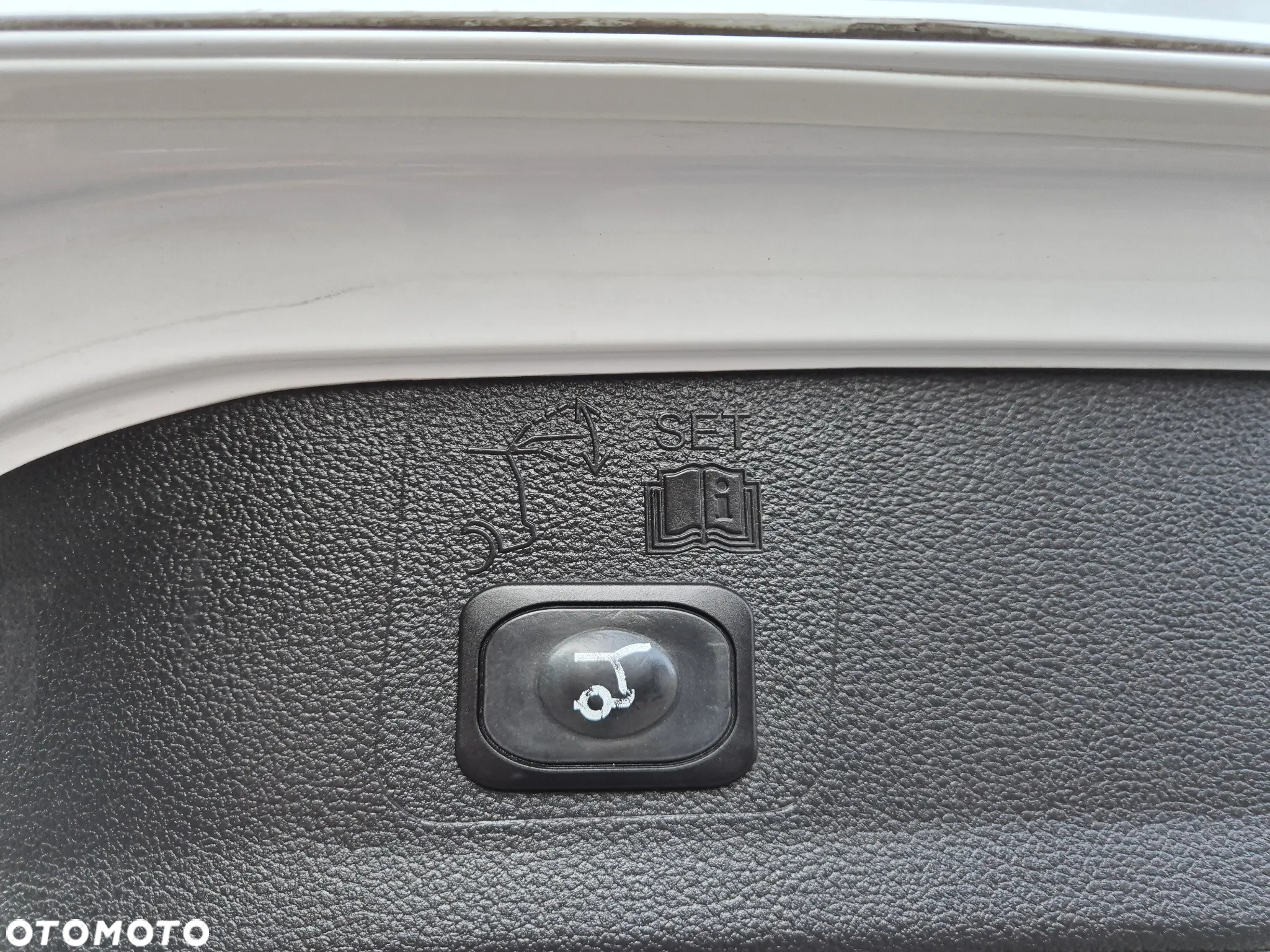Ford Kuga 1.5 EcoBoost FWD Titanium ASS GPF - 17