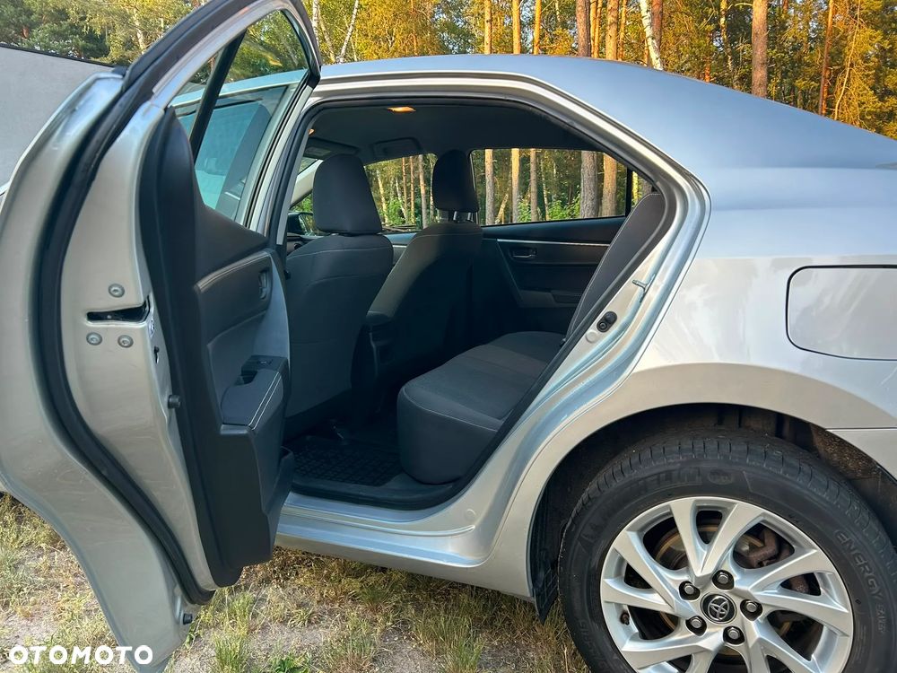 Toyota Corolla 1.6 Comfort - 7