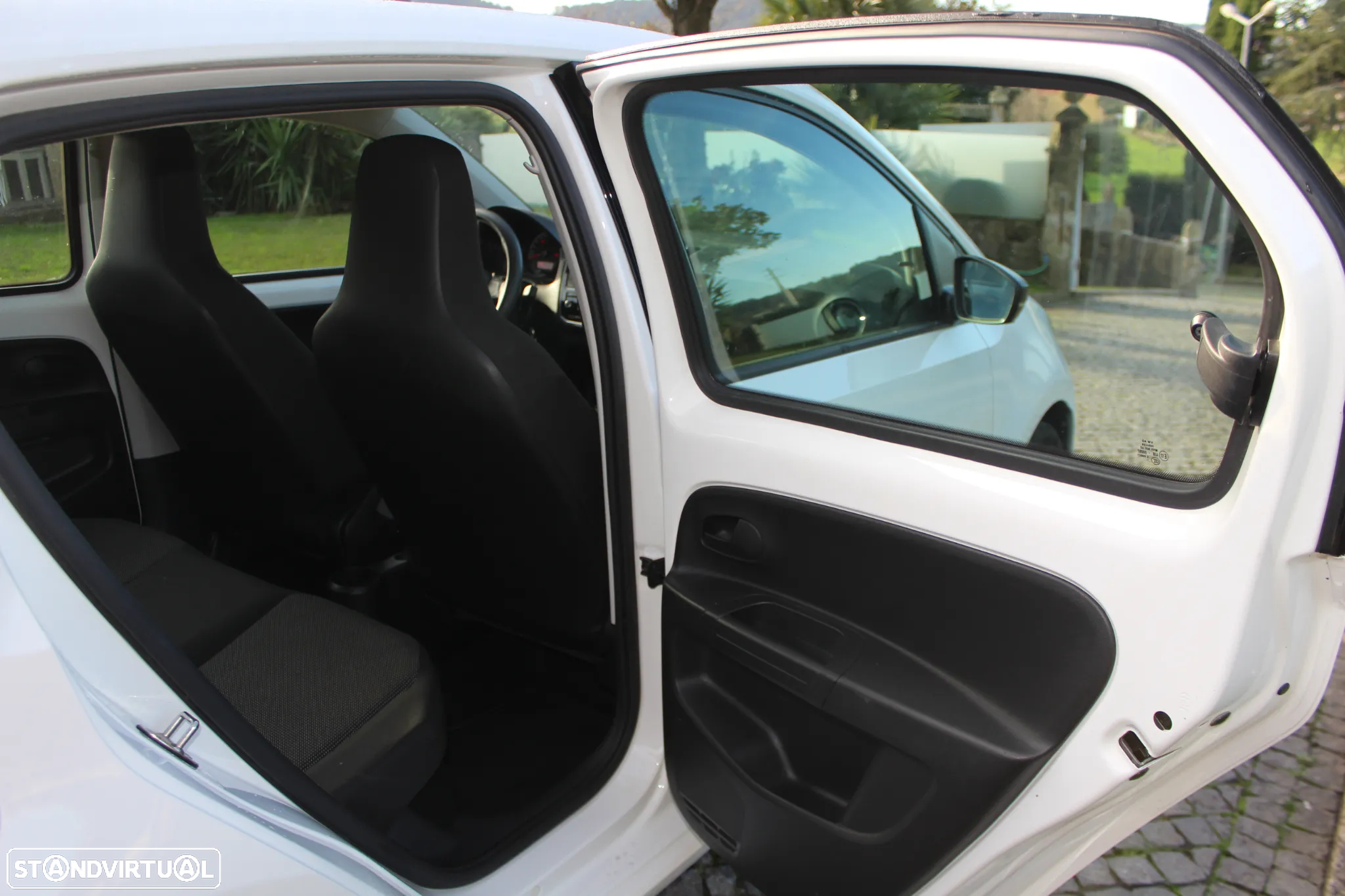 VW Up! 1.0 BMT Move - 20