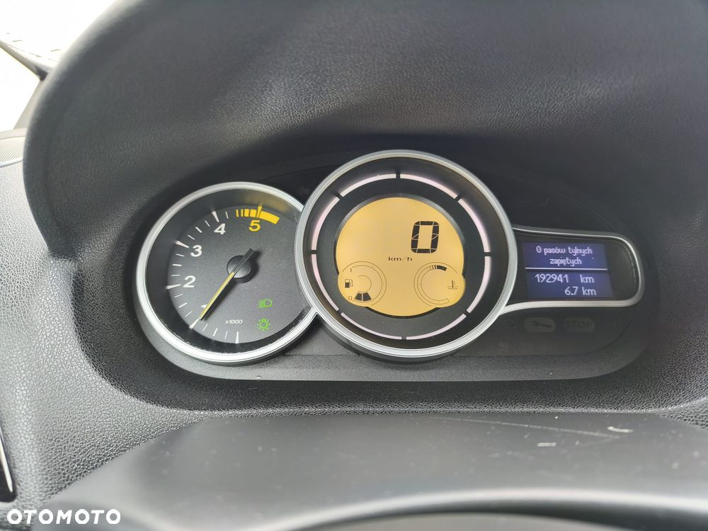 Renault Megane - 18