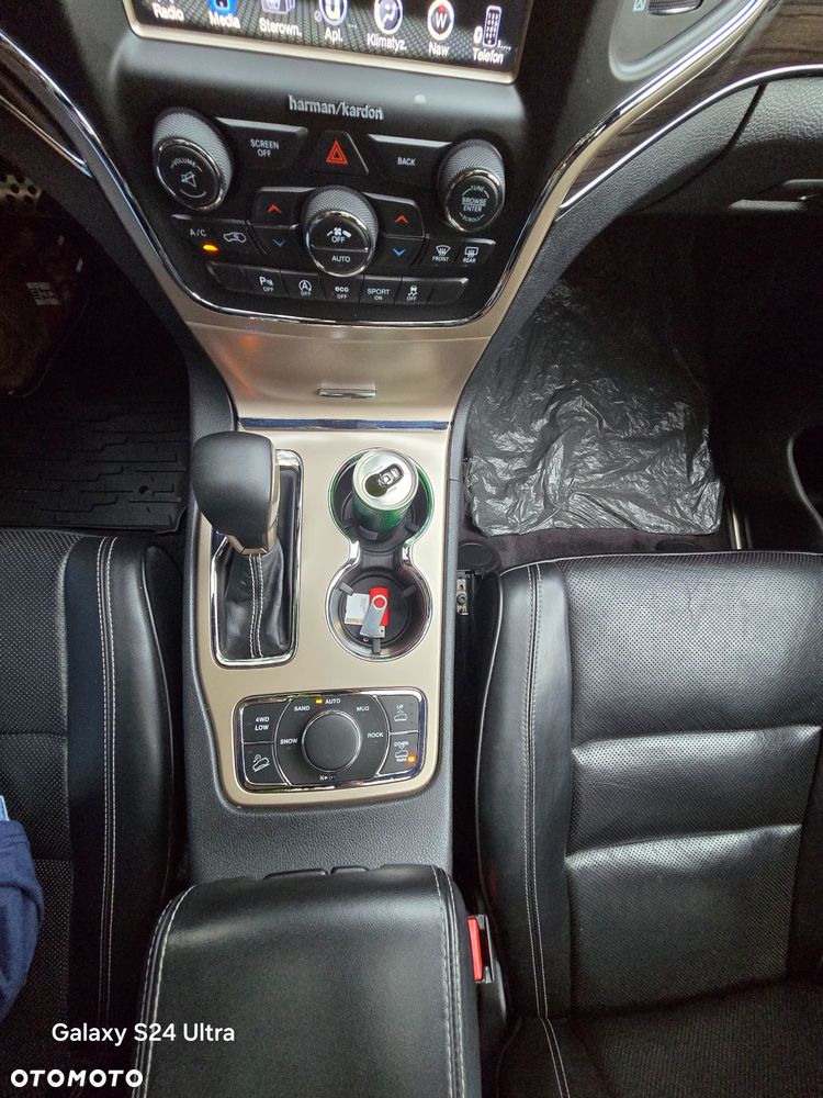 Jeep Grand Cherokee 3.6 V6 Overland - 18