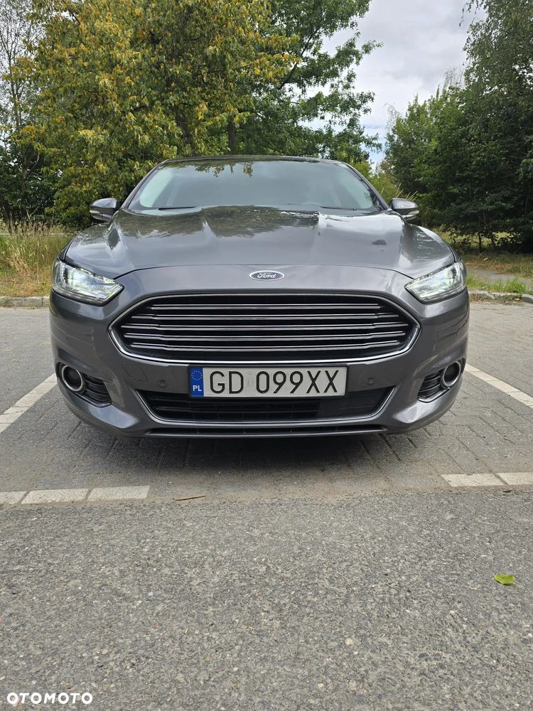 Ford Fusion 2.0 EcoBoost Titanium - 4
