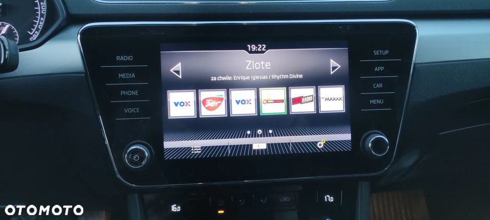 Skoda Superb 2.0 TDI Ambition - 8