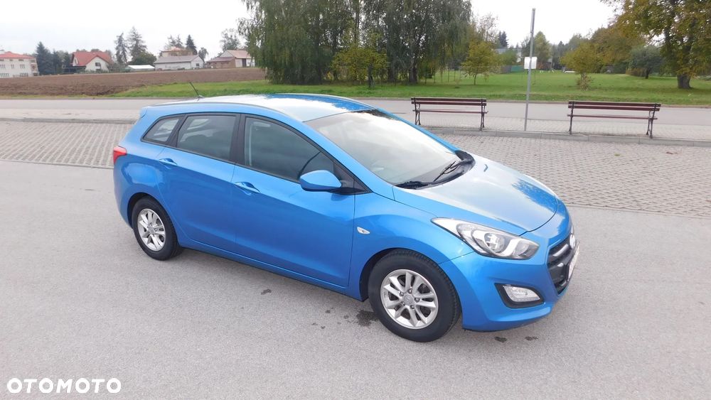 Hyundai i30 1.6 Comfort - 30