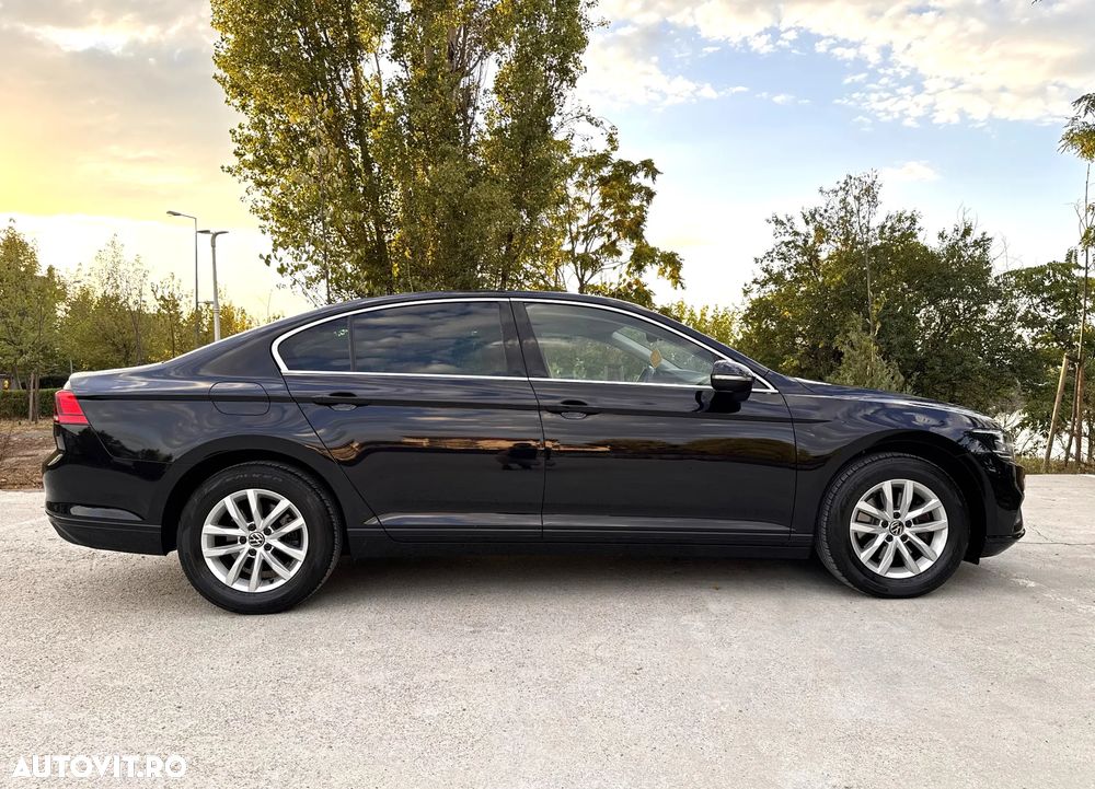 Volkswagen Passat - 2