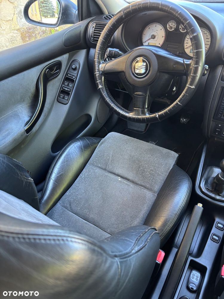 Seat Leon 1.9 TDI 150 Sport - 12