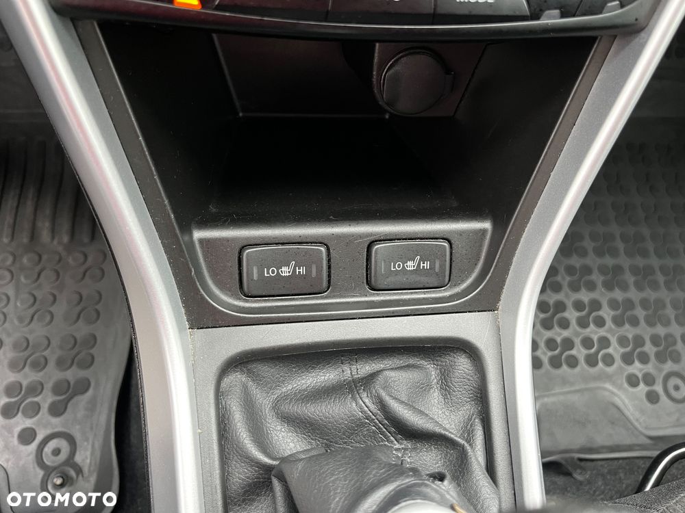 Suzuki SX4 - 25