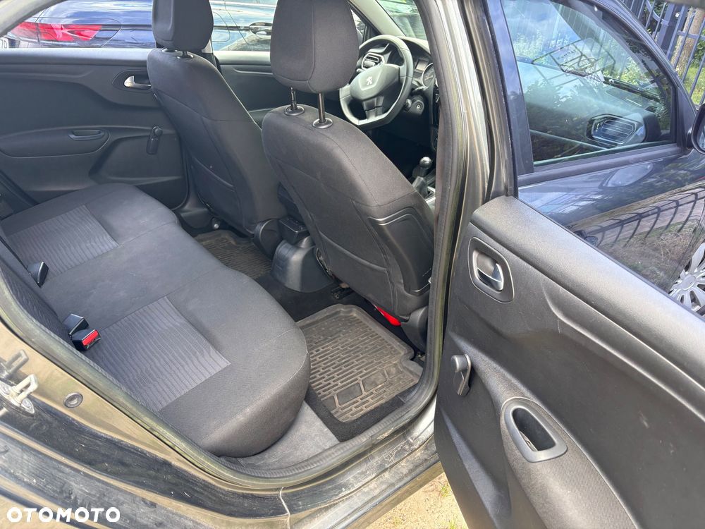 Peugeot 301 1.2 Pure Tech Active - 6