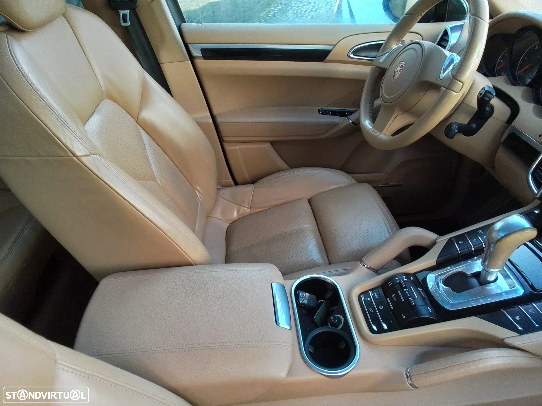 Porsche Cayenne II Platinum Edition - 15