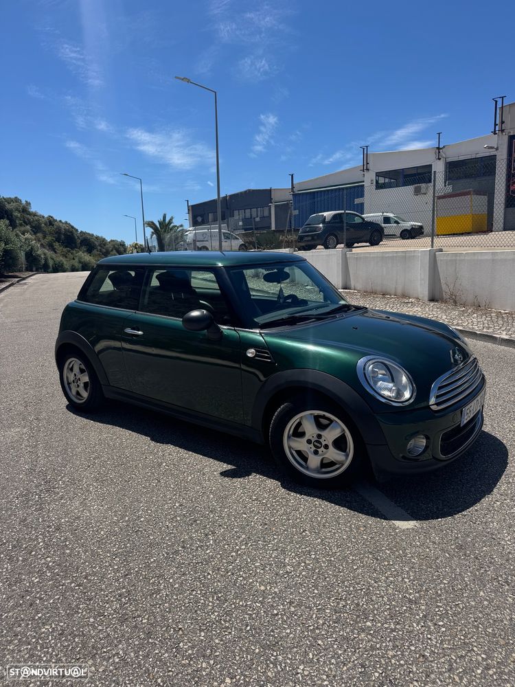 MINI 3 Portas One D - 4