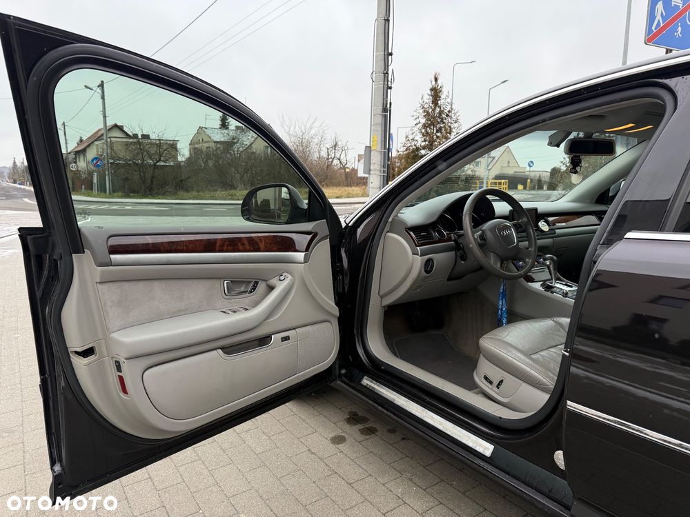 Audi A8 3.0 TDI DPF quattro - 26