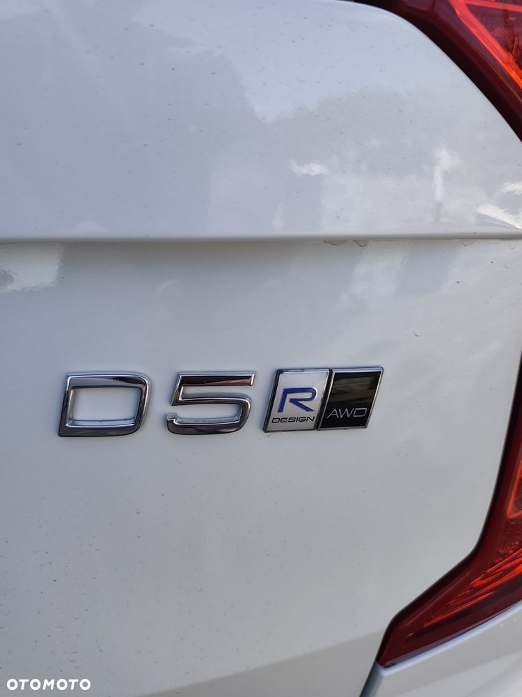 Volvo XC 90 D5 AWD Geartronic RDesign - 10