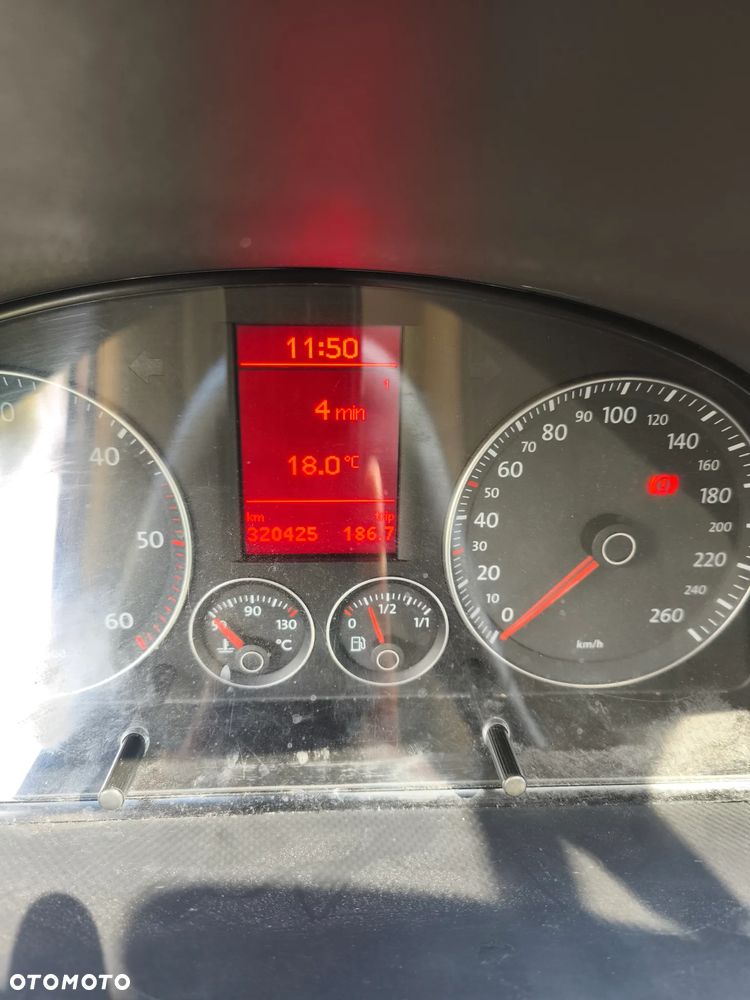 Volkswagen Touran 1.9 TDI Trendline - 10