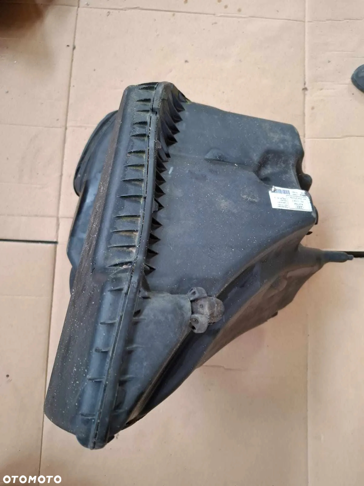 OBUDOWA FILTRA POWIETRZA AUDI A6 C7 3,0 TFSI 333KM - 2