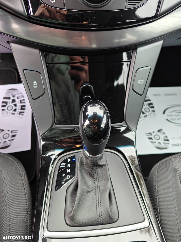 Hyundai i40 Kombi 1.7 CRDi DCT Style - 22