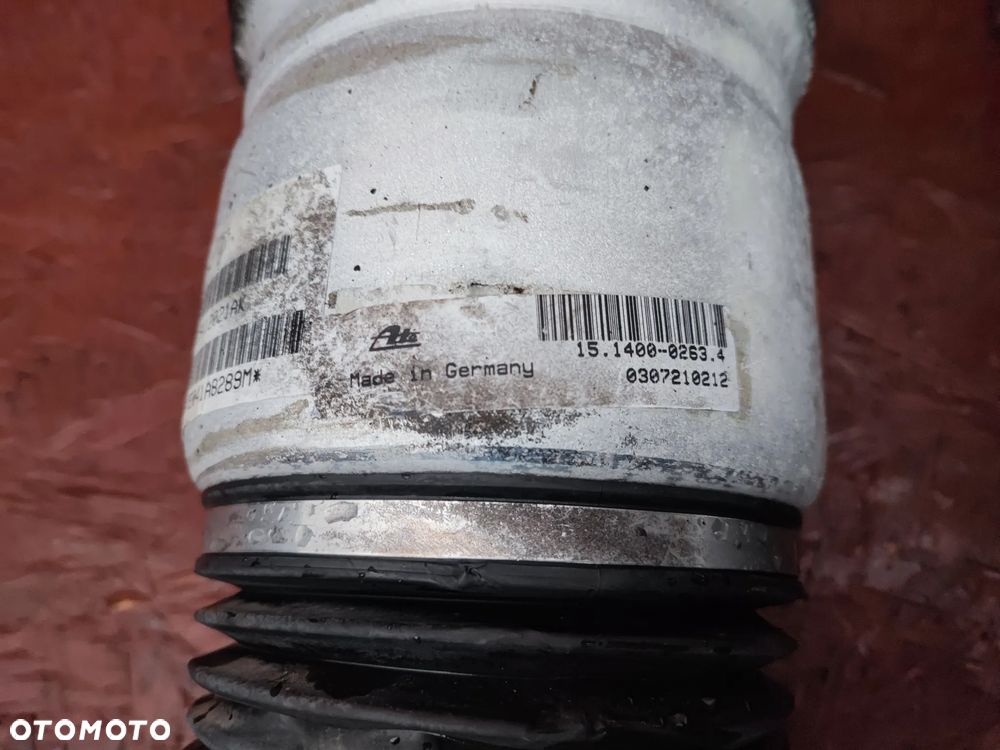 PORSCHE CAYENNE 7L5  ORYGINALNE AMORTYZATORY PRZEDNIE / MIECHY PNEUMATYKA LEWY / PRAWY W BDB STANIE O NR. 7L5412021AK / 0307210212 OEM - 6