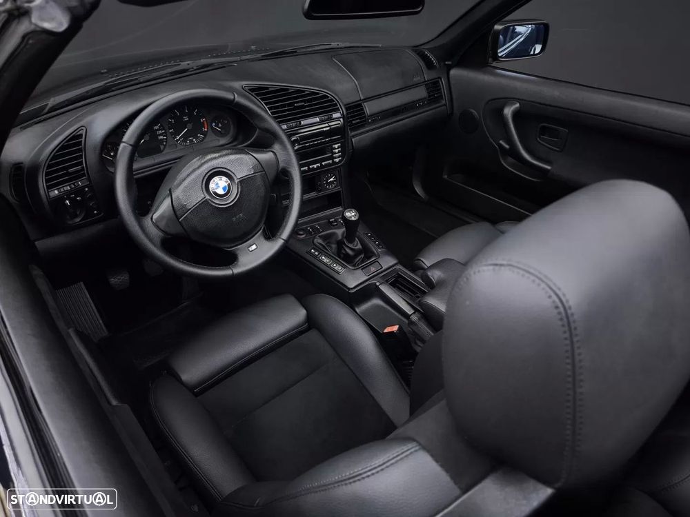 BMW 318 i Cabriolet M Sport - 18