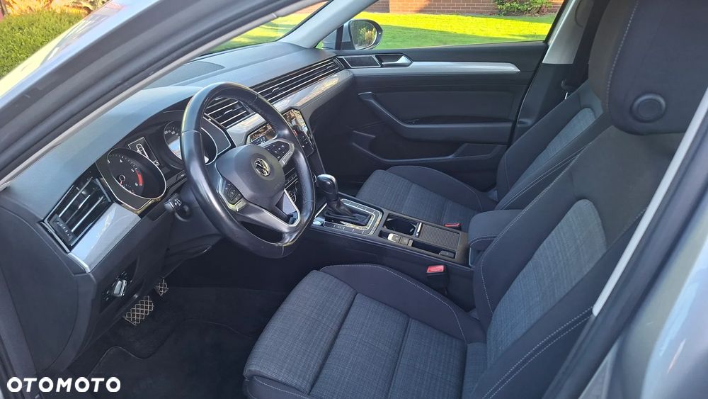 Volkswagen Passat 2.0 TDI EVO Business DSG - 10